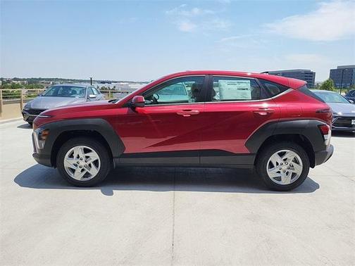 2024 Hyundai KONA SE