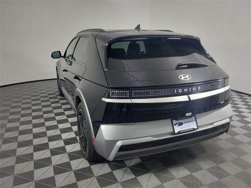2025 Hyundai IONIQ 5 Limited