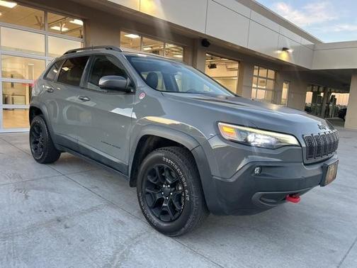 2019 Jeep Cherokee Trailhawk