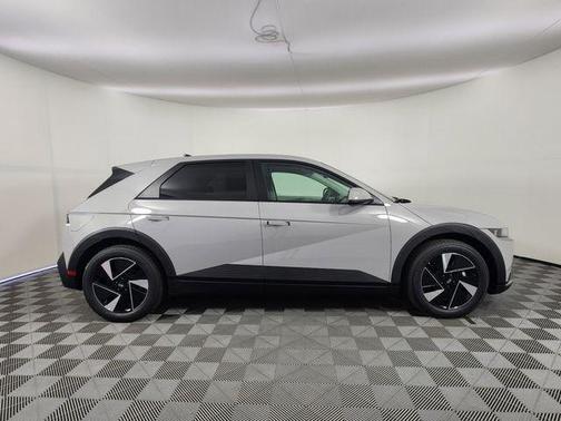 Cyber Gray 2026 Hyundai IONIQ 5 SEL