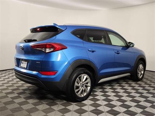 2017 Hyundai TUCSON SE Plus