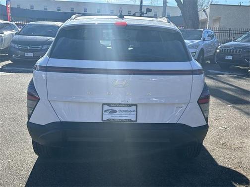 2025 Hyundai KONA SEL