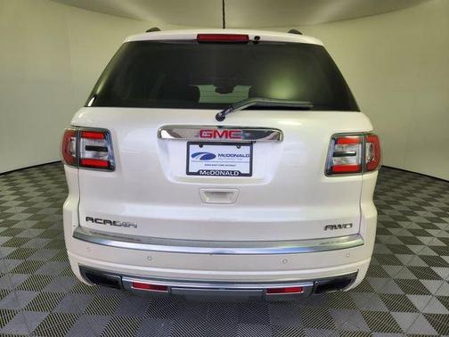 White Diamond Tri-Coat 2014 GMC Acadia Denali