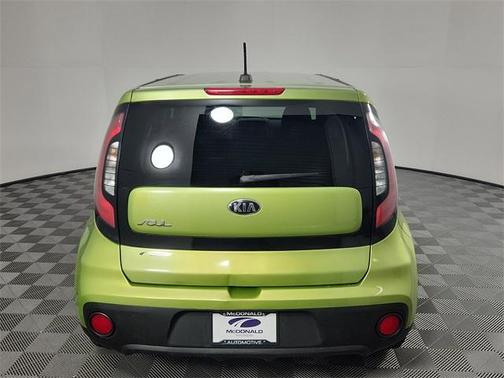 2018 Kia Soul Base