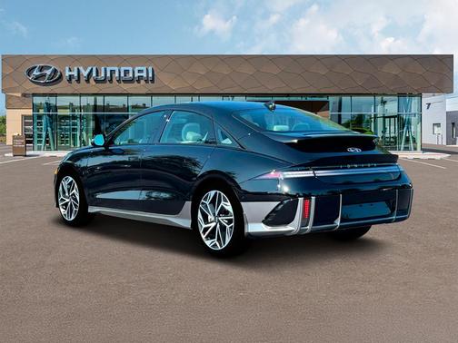 2025 Hyundai IONIQ 6 Limited