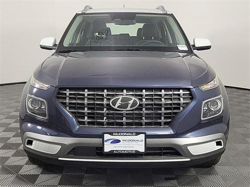2025 Hyundai VENUE Limited