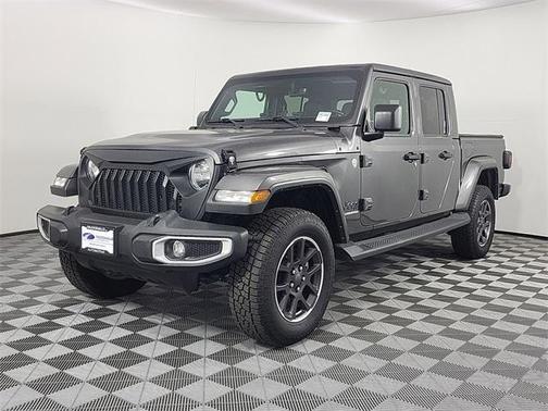 2022 Jeep Gladiator Overland