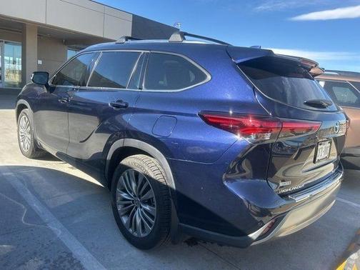 2020 Toyota Highlander Platinum