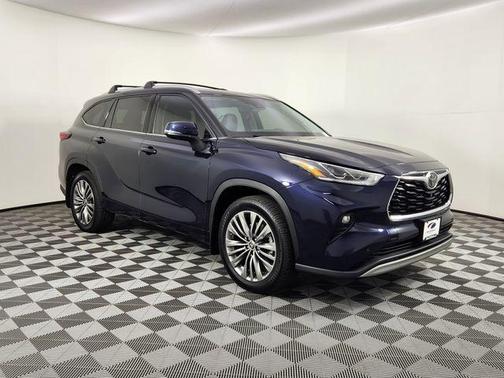 2020 Toyota Highlander Platinum