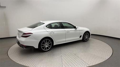 2023 Genesis G70 2.0T