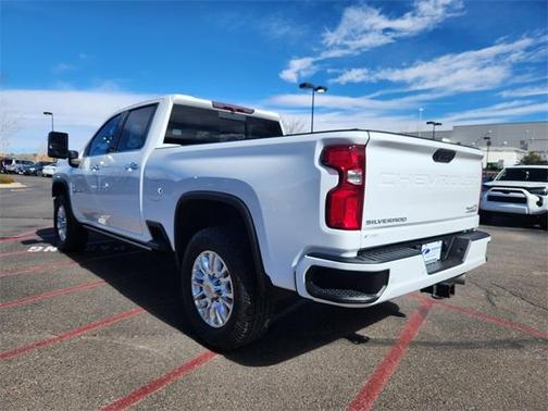 2022 Chevrolet Silverado 2500 High Country