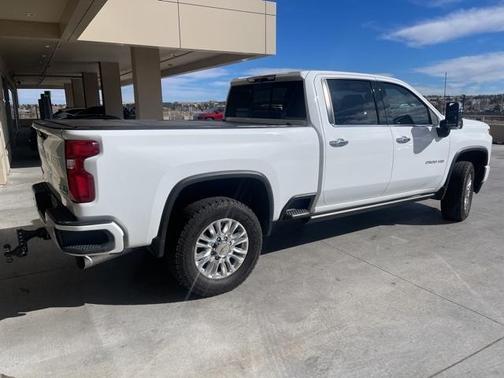 2022 Chevrolet Silverado 2500 High Country