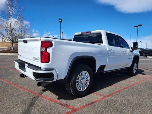 2022 Chevrolet Silverado 2500 High Country