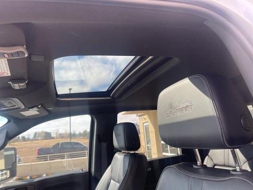 2022 Chevrolet Silverado 2500 High Country