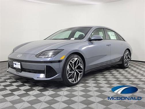 2025 Hyundai IONIQ 6 SEL