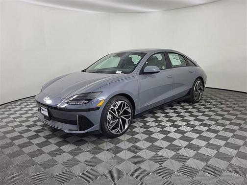 2025 Hyundai IONIQ 6 SEL