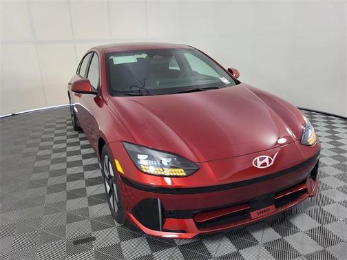 2025 Hyundai IONIQ 6 SE
