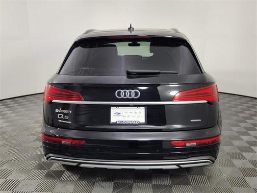 2021 Audi Q5 45 Premium