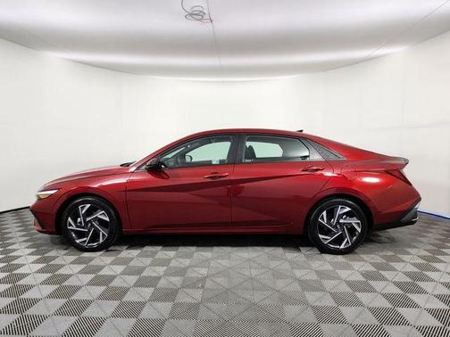 Red 2025 Hyundai ELANTRA SEL Sport