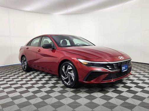 Red 2025 Hyundai ELANTRA SEL Sport