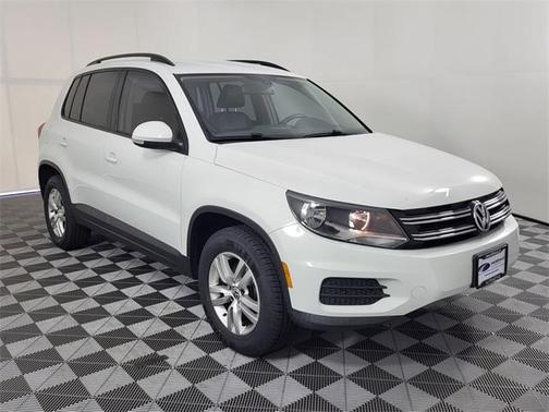 2016 Volkswagen Tiguan S
