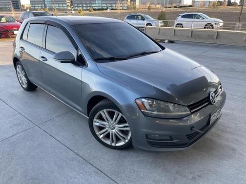 2015 Volkswagen Golf TDI S 4-Door