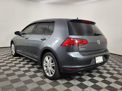 2015 Volkswagen Golf TDI S 4-Door