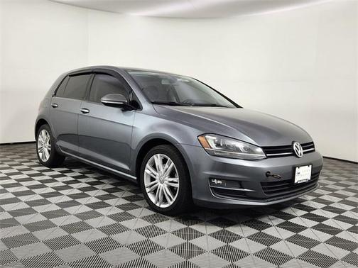 2015 Volkswagen Golf TDI S 4-Door