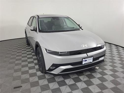 2025 Hyundai IONIQ 5 SE