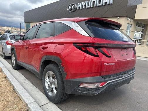 2022 Hyundai TUCSON SE