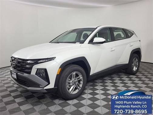 2025 Hyundai TUCSON SE