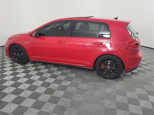 2016 Volkswagen Golf GTI Autobahn w/ Performance 4-Door