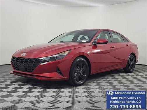 2022 Hyundai ELANTRA SEL