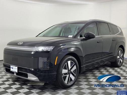 Black 2026 Hyundai IONIQ 9 SEL