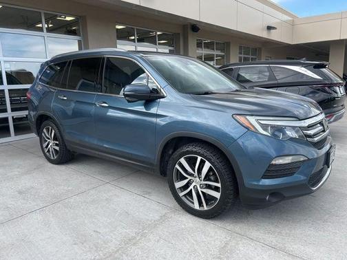 Obsidian Blue Pearl 2016 Honda Pilot Touring