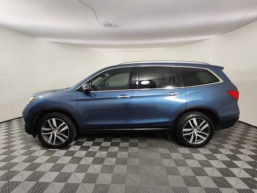 Obsidian Blue Pearl 2016 Honda Pilot Touring
