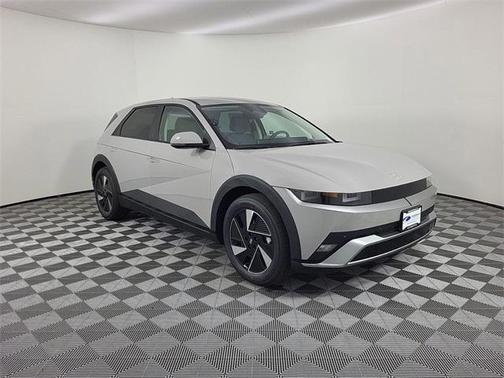 2025 Hyundai IONIQ 5 SE Standard Range