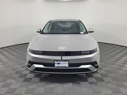 2025 Hyundai IONIQ 5 SE Standard Range