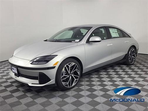 2025 Hyundai IONIQ 6 SEL