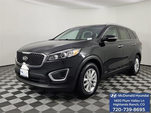 2017 Kia Sorento LX