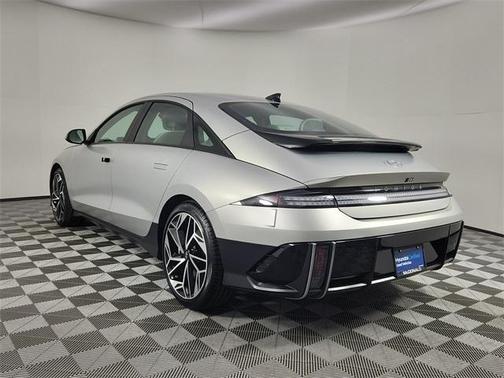 2023 Hyundai IONIQ 6 SEL