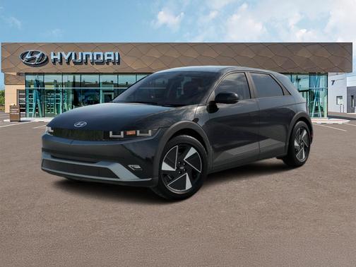 2025 Hyundai IONIQ 5 SE Standard Range