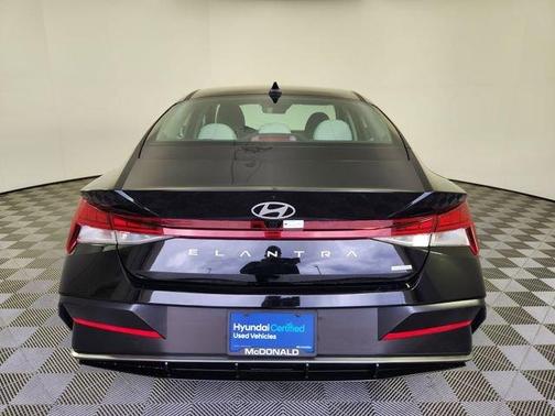 Black 2025 Hyundai ELANTRA HEV Limited