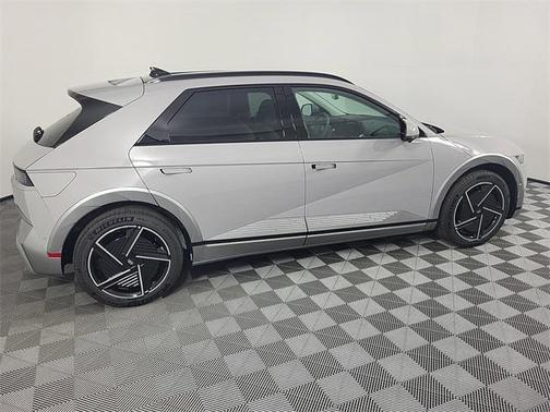 2025 Hyundai IONIQ 5 Limited