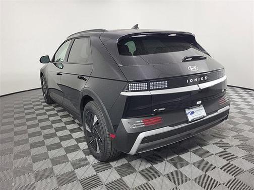 2025 Hyundai IONIQ 5 SEL