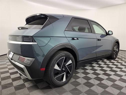 2026 Hyundai IONIQ 5 SE Standard Range