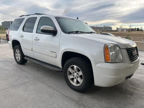 2011 GMC Yukon SLE