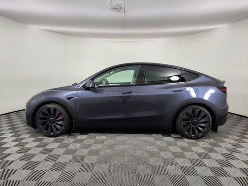 Midnight Silver Metallic 2023 Tesla Model Y Performance