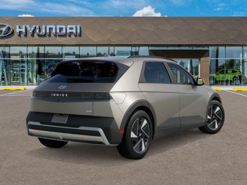 2025 Hyundai IONIQ 5 SEL
