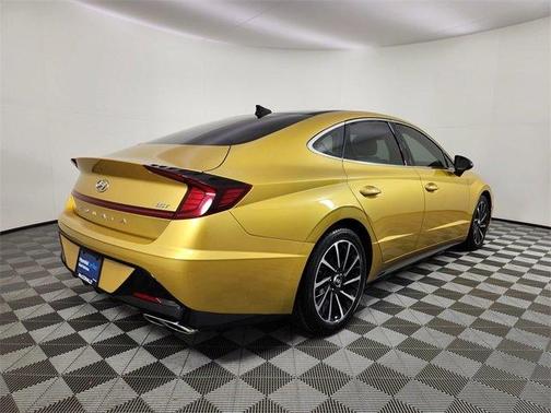 2020 Hyundai SONATA SEL Plus